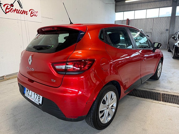 Renault Clio 4 of 16