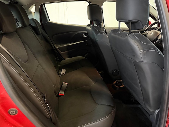 Renault Clio 8 of 16