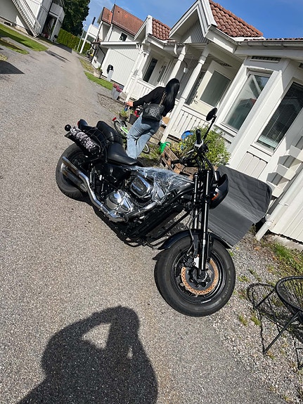 Suzuki VZ800 Marauder 4 of 5
