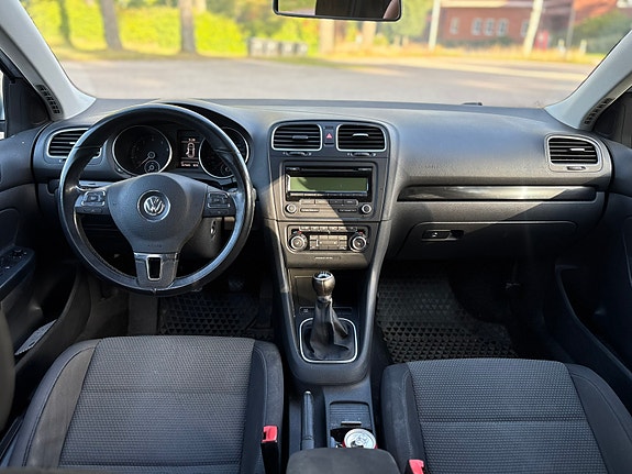 Volkswagen Golf VI 5 of 6