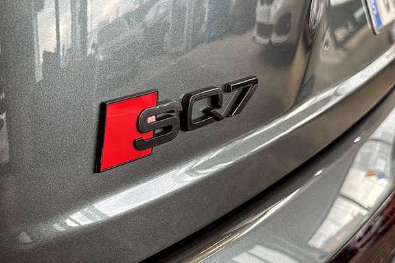 Audi SQ7 27 of 30