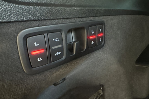Audi SQ7 30 of 30