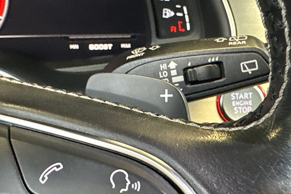 Audi SQ7 23 of 30