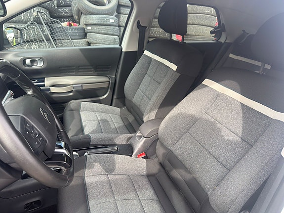Citroen C4 Cactus 10 of 11