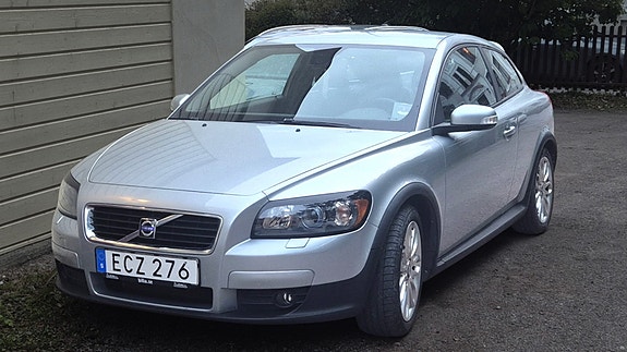Volvo C30 3 of 5