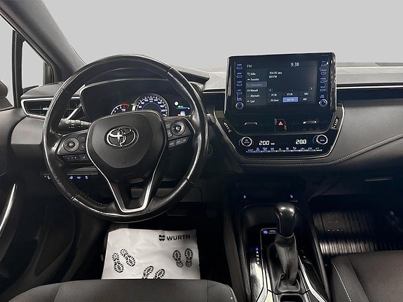 Toyota Corolla 9 of 11