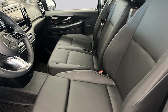 Mercedes-Benz Vito 119 9 of 14