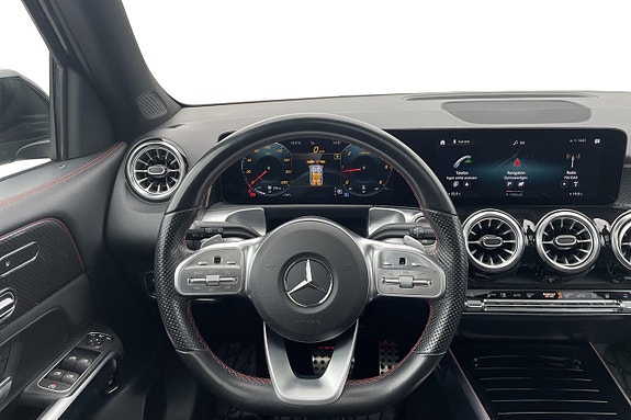 Mercedes-Benz GLB200 d 12 of 28