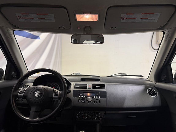 Suzuki Swift 9 of 10