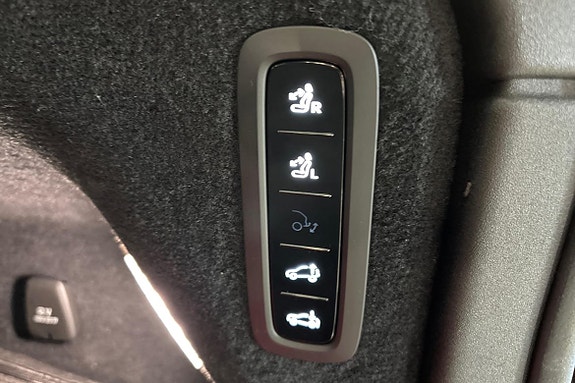 Volvo EX90 20 of 21