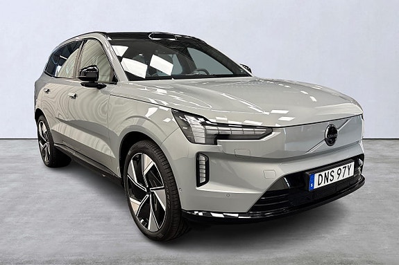 Volvo EX90 6 of 21