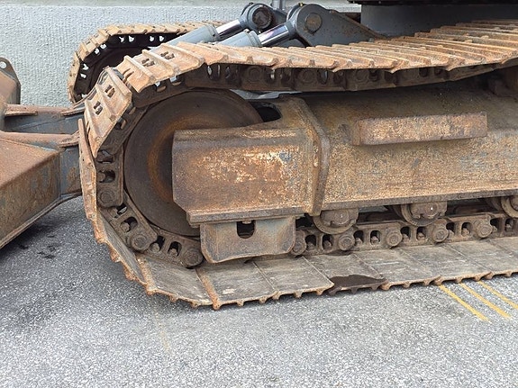 Takeuchi TB 2150 R 9 of 10