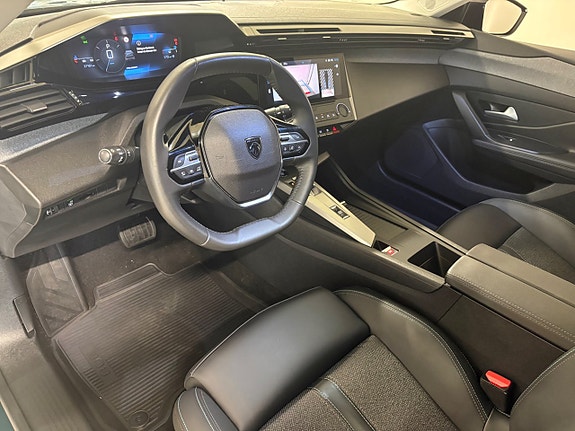Peugeot 308 SW 6 of 17