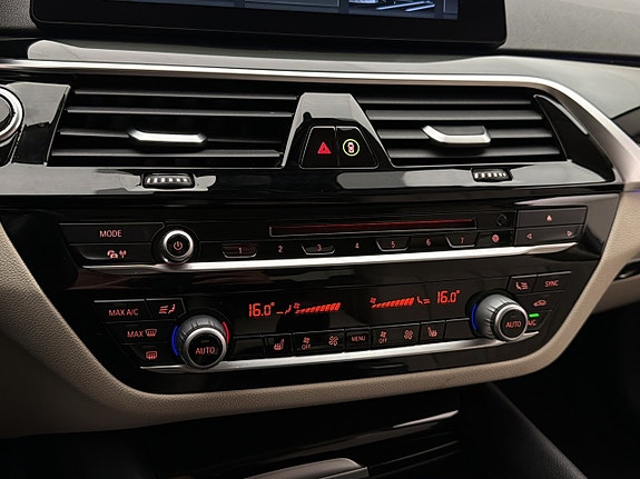 BMW 530e 27 of 30