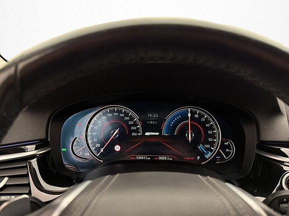 BMW 530e 17 of 30