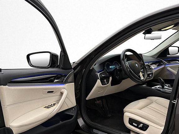 BMW 530e 11 of 30