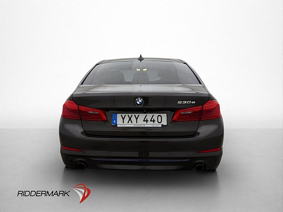 BMW 530e 8 of 30