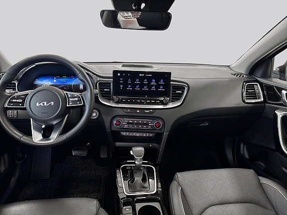 Kia Ceed 7 of 17