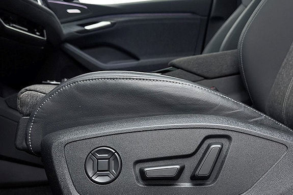 Audi Q6 e-tron 16 of 30