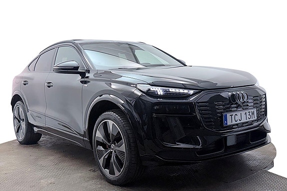 Audi Q6 e-tron 5 of 30