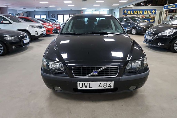 Volvo S60 3 of 12