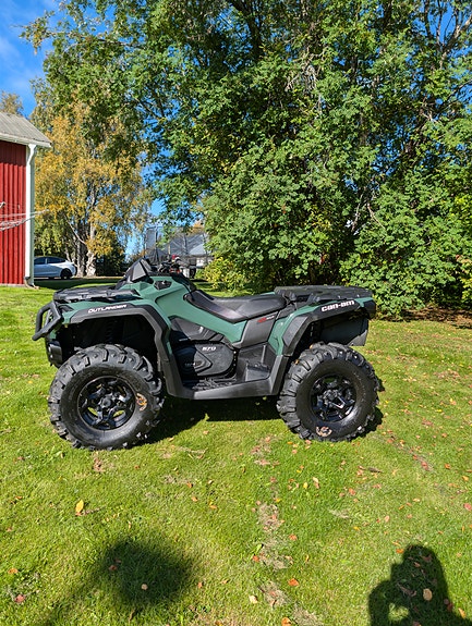 Can-Am Outlander max xu 570 + bandsats 4 of 7
