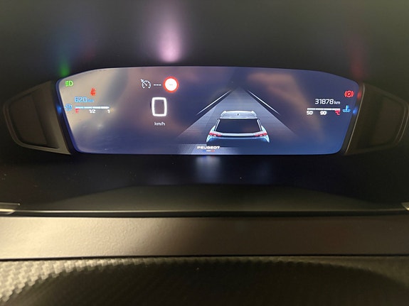 Peugeot 2008 13 of 17