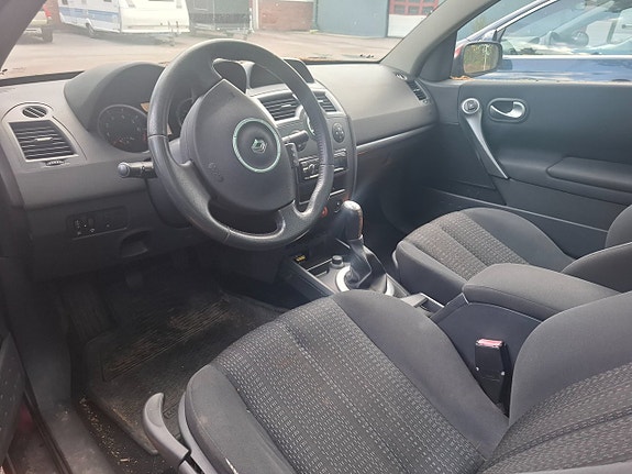 Renault Megane 5 of 5