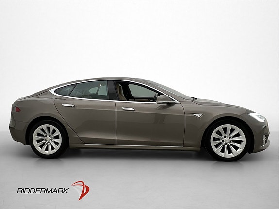 Tesla Model S 10 of 30
