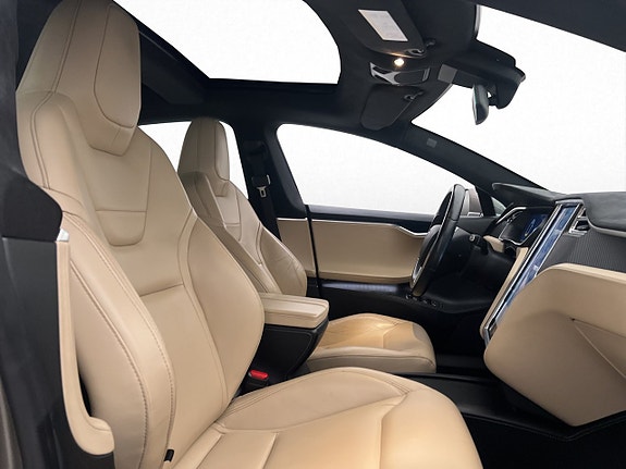 Tesla Model S 15 of 30
