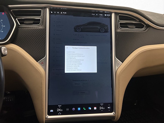 Tesla Model S 27 of 30