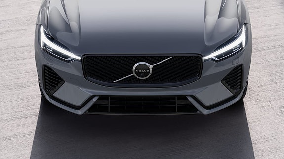 Volvo XC60 11 of 30