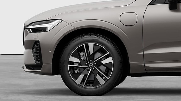 Volvo XC60 19 of 30