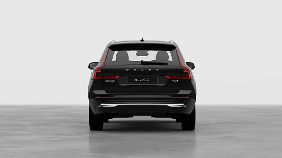 Volvo XC60 3 of 30