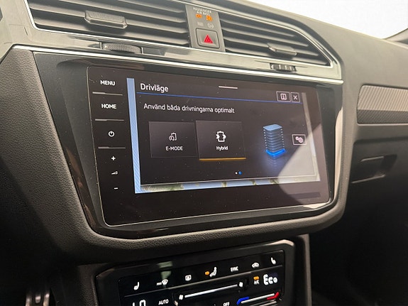 Volkswagen Tiguan 21 of 30