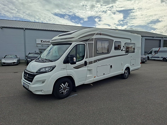 Hymer T 668 SL Låga långbäddar toa bak Automat ALDE 3 of 30
