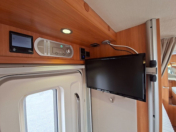Hymer T 668 SL Låga långbäddar toa bak Automat ALDE 13 of 30