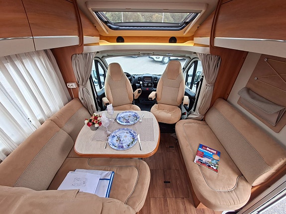 Hymer T 668 SL Låga långbäddar toa bak Automat ALDE 9 of 30