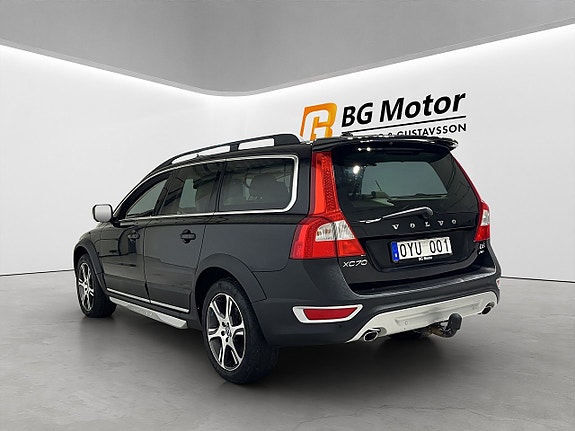 Volvo XC70 6 of 23