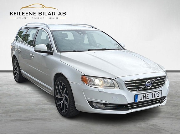 Volvo V70 5 of 21
