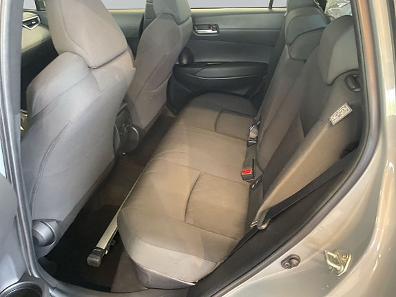 Toyota Corolla Cross 7 of 14