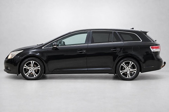 Toyota Avensis 5 of 25