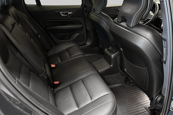 Volvo V60 5 of 8