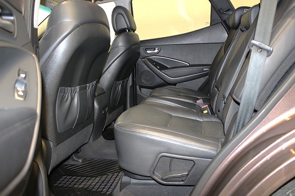 Hyundai Santa Fe 13 of 20