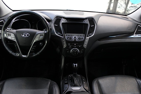 Hyundai Santa Fe 11 of 20