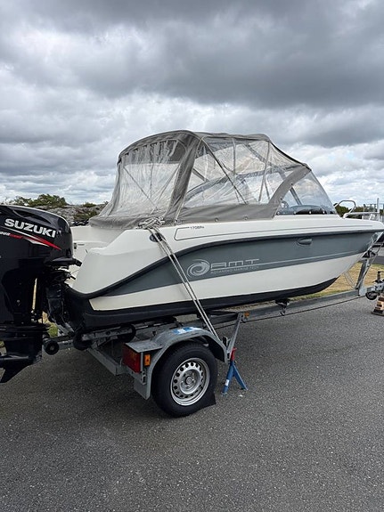 AMT 170 BRS Bowrider med Suzuki DF70 3 of 4