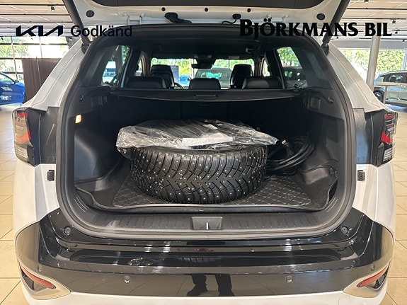 Kia Sportage 14 of 14