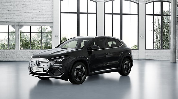 Mercedes-Benz GLA350 7 of 16