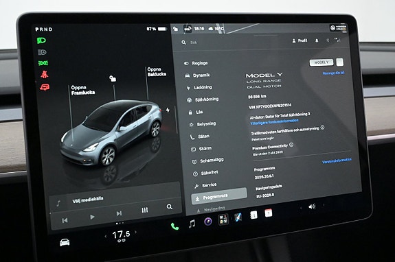 Tesla Model Y 10 of 27