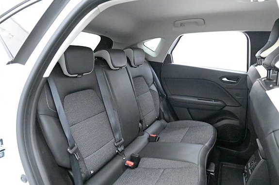 Renault Captur 20 of 27